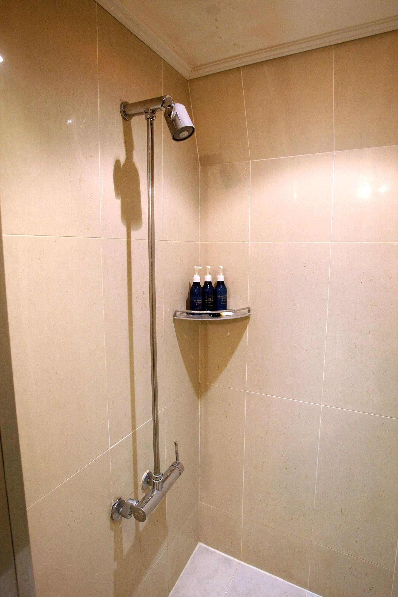Hotel The California Seocho 3*
