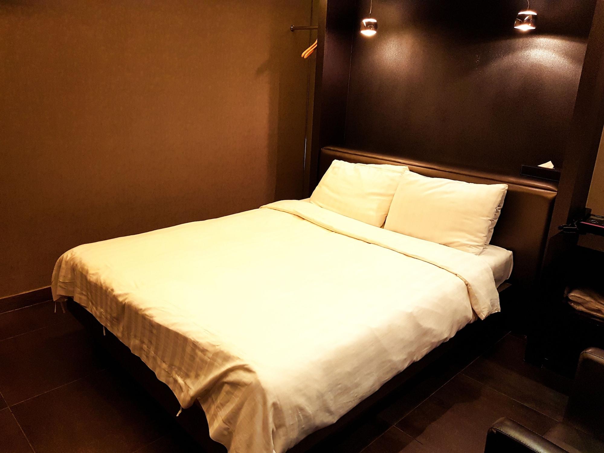 The California Seocho 3*