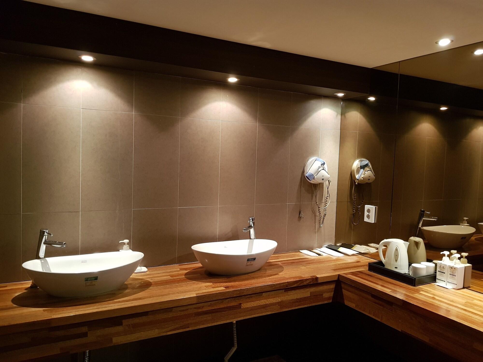 The California Seocho 3* Seoul