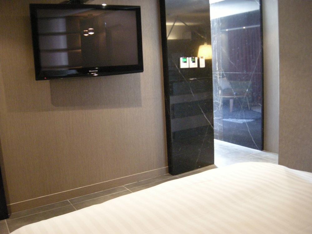 Hotel The California Seocho